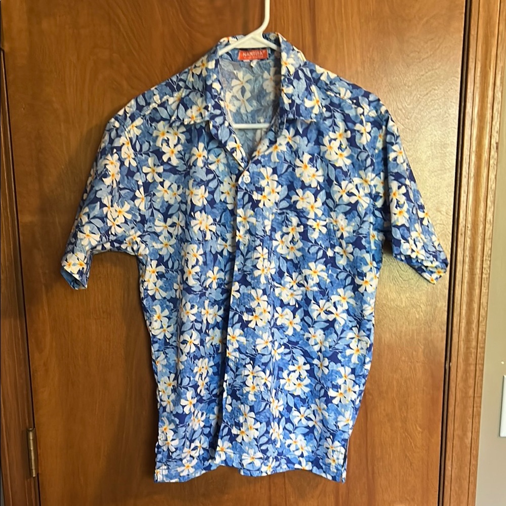 Nantita Blue Floral Hawaiian Shirt Size Large
